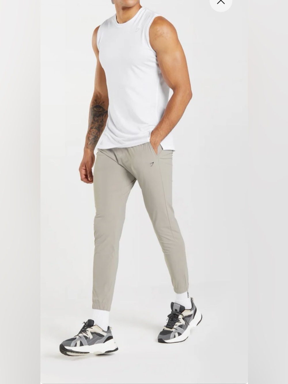 Gymshark Keep Showing Up Joggers in pebble grey, Large